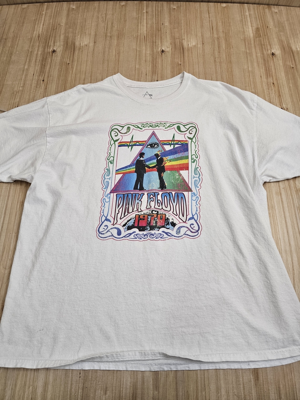 Y2K Pink Floyd 2XX White Short-Sleeve Tee with Rainbow Prism Graphic